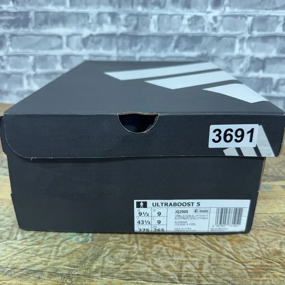 Adidas Ultraboost 5 Dark Blue Navy White JQ2905 Mens 9.5 / Womens 10.5 New Rare